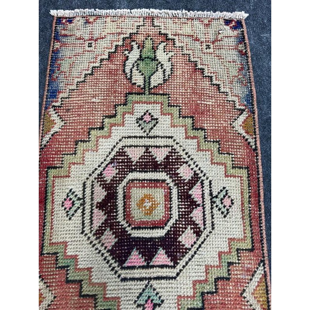Turkish Yastik Rug 1'6" x 2'10" For Sale - Image 4 of 5