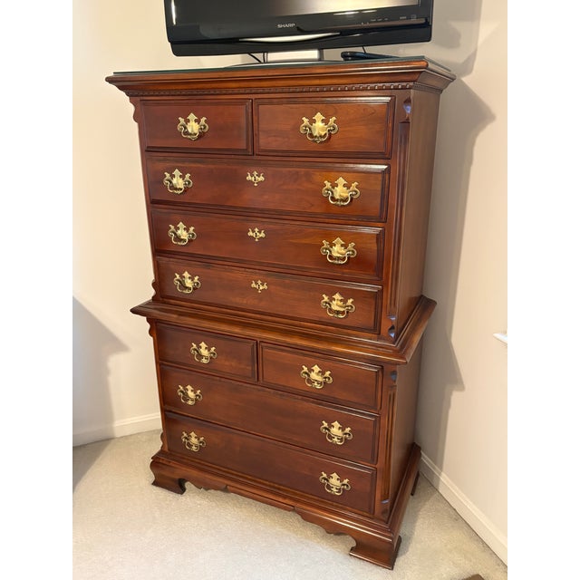Lexington Cherry Eighteenth-Century Series No. 490 Seven Piece Bedroom Set For Sale In Washington DC - Image 6 of 15