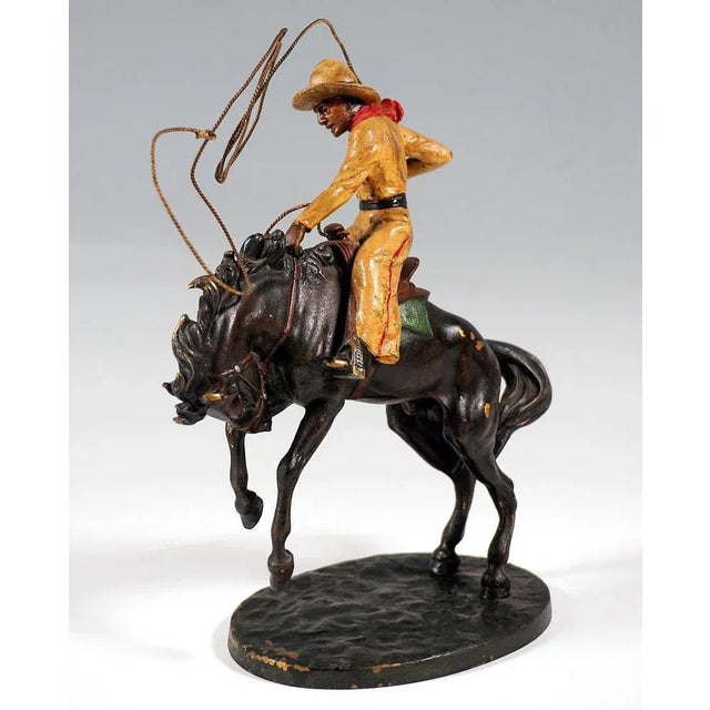 Viennese Bronze Cowboy with Lasso on Horse Figure by Carl Kauba, 1920s For Sale - Image 4 of 7