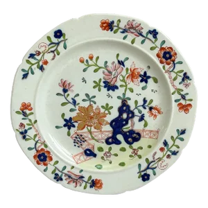 Georgian Mason’s Ironstone Dinner Plate Fence Rock Flower England, Circa 1810s