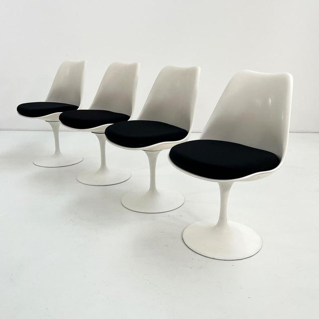 Swivel Tulip Chair by Eero Saarinen for Knoll, 1960s, Set of 4 For Sale - Image 10 of 15