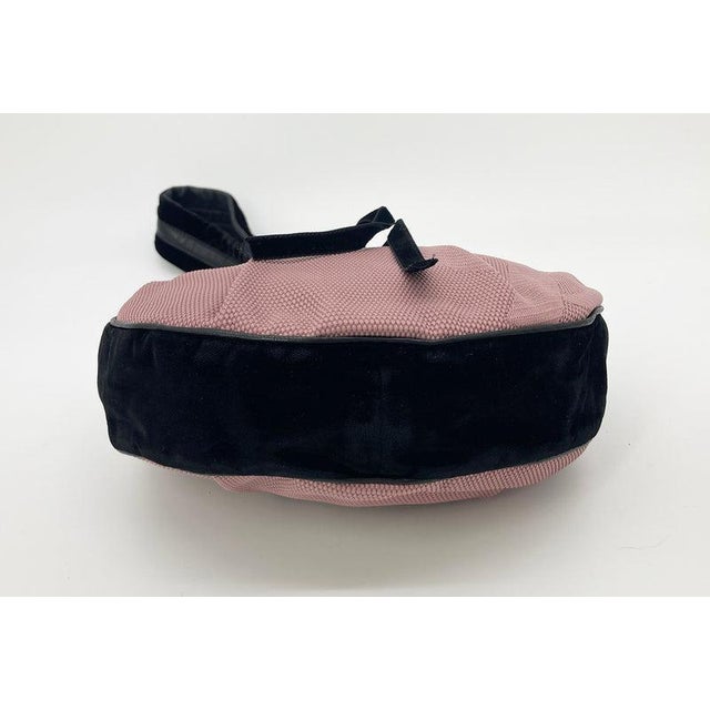 Yves Saint Laurent Mauve Canvas Rive Gauche Shoulder Bag For Sale In Philadelphia - Image 6 of 10