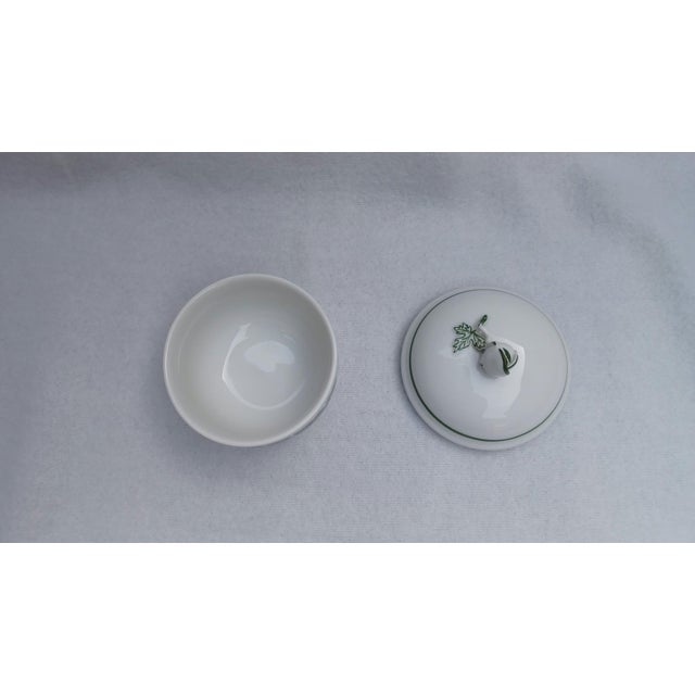 Mid-Century Modern Vintage Porcelain Miniature Sugar Bowl from Meissen, 1970 For Sale - Image 3 of 10