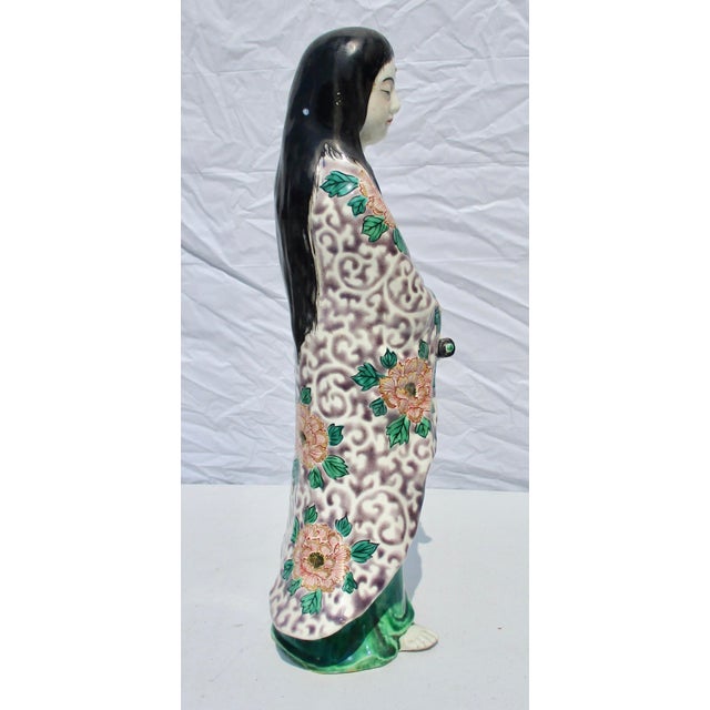 Kutani Kannon Porcelain Figurine Circa 1900 For Sale - Image 4 of 7