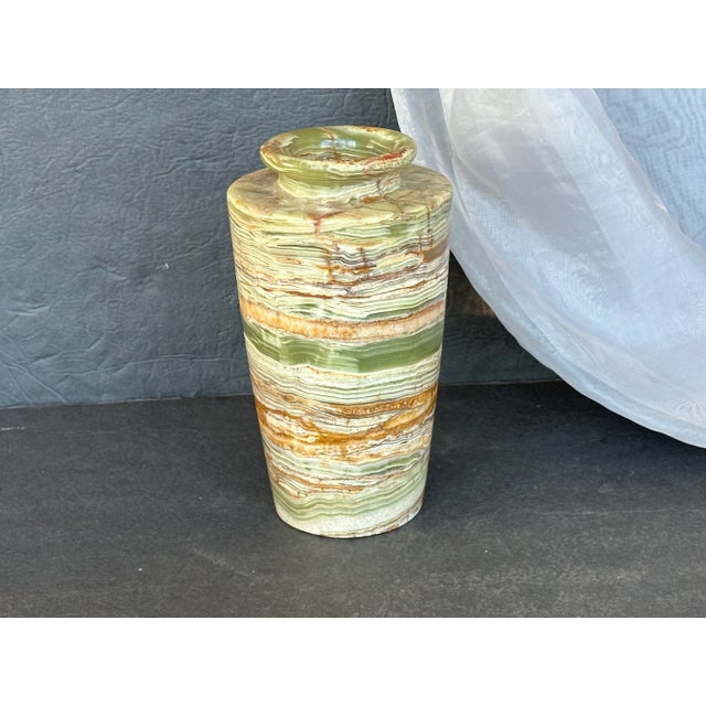 Pakistani Onyx Hand Sculpted Stone Vase For Sale - Image 4 of 9
