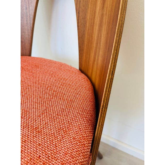 Beige Mid-Century Dining Chair by Antonin Suman for Ton, Former Czechoslovakia, 1960s For Sale - Image 8 of 10