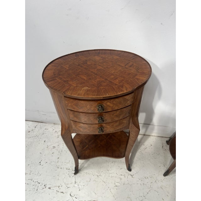 Small 20th Century Kidney-Shaped Chests of Drawers in Marquetry Veneer, Set of 2 For Sale - Image 10 of 14