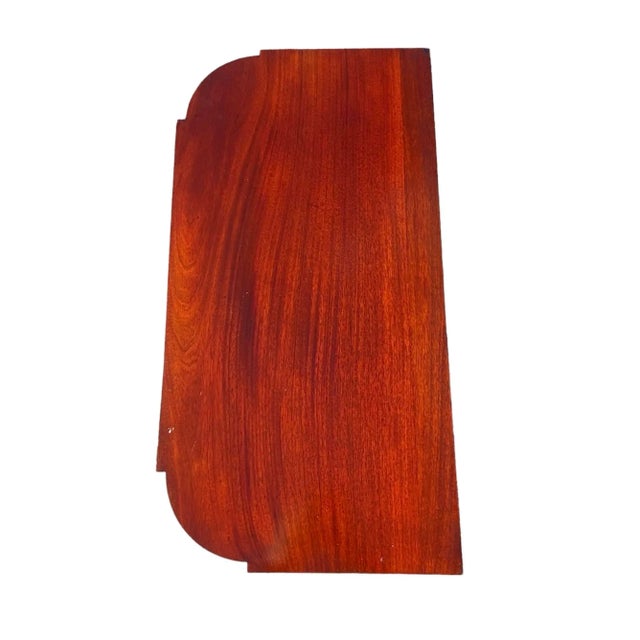 Red Early 20th Century Antique Federal Style Mahogany Card Table / Game Table With Icicle Inlays For Sale - Image 8 of 12