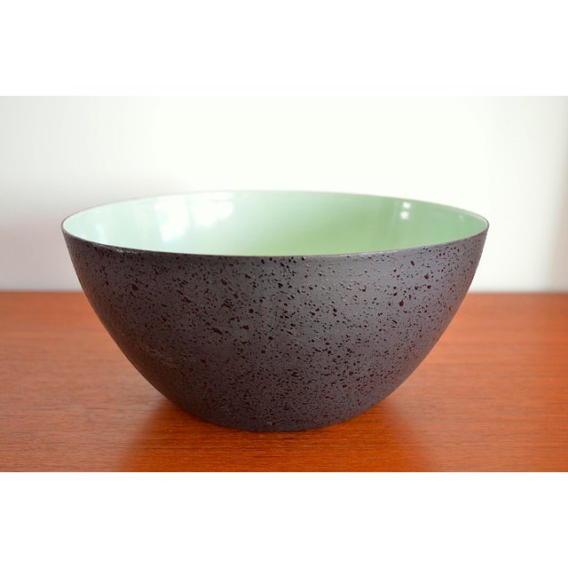 1950s Enamelled Steel Bowl by Herbert Krenche for Torben Ørskov, 1950s For Sale - Image 5 of 5