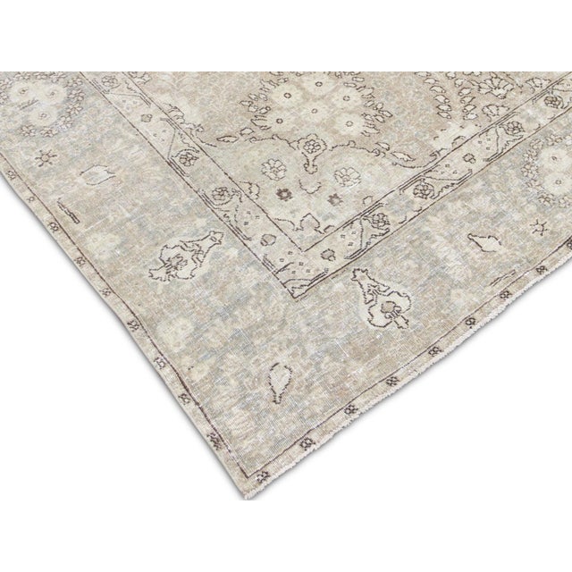 Transitional 1940s Persian Tabriz Rug For Sale - Image 3 of 5