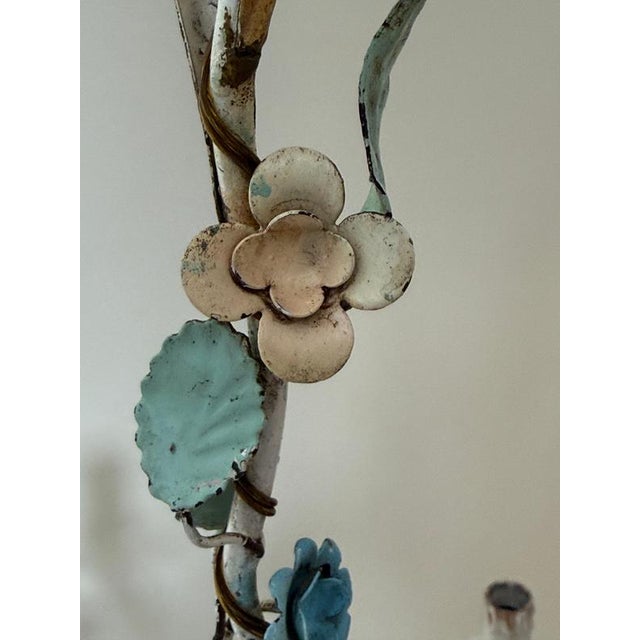 Italian Florentine Tole Flower Chandelier in Gilt Iron, 1950 For Sale - Image 13 of 18