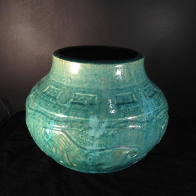 Art Deco Lions Vase in Bouffioulx Sandstone by Roger Guérin, 1930s For Sale - Image 3 of 10