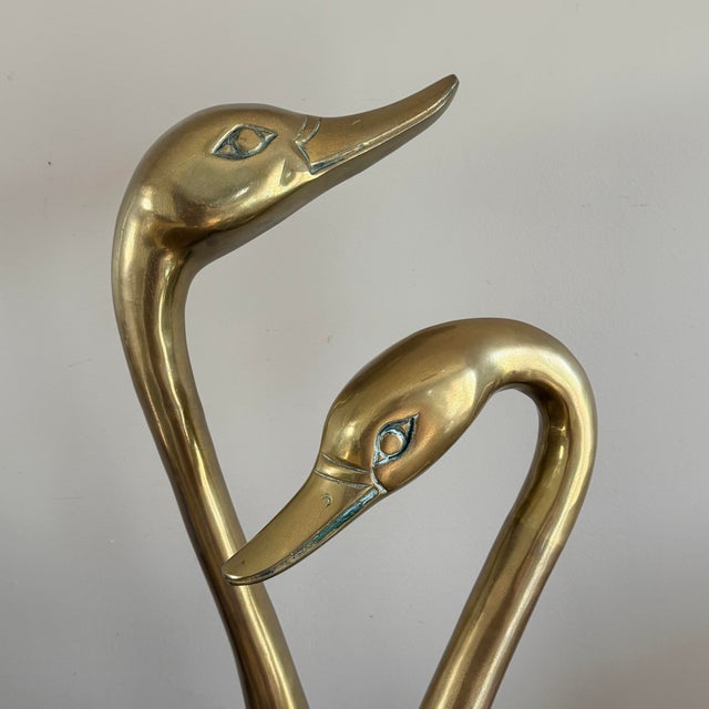 Mid 20th Century Vintage Pair of Large Brass Swans Birds Mid Century Hollywood Regency Decor For Sale - Image 5 of 7