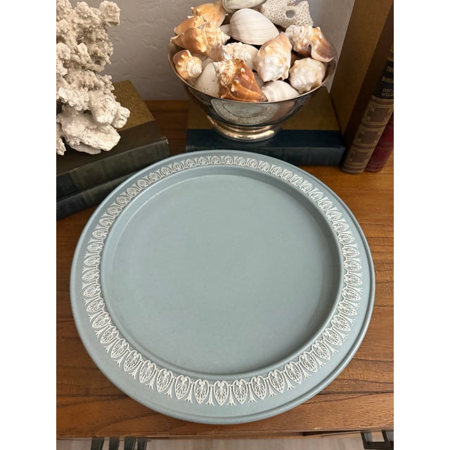 Ceramic Antique James Dudson Jasperware Cheese Dome With Underplate – Mint Jasperware Relief Stoneware Cloché For Sale - Image 7 of 9