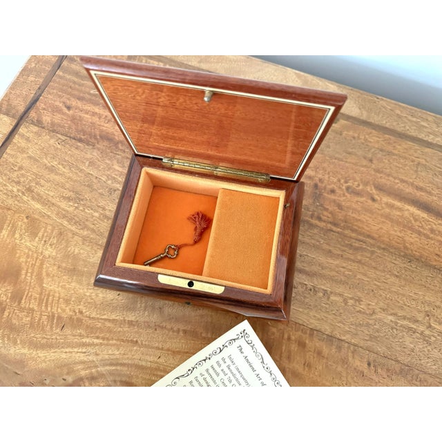 Wood 1980s Vintage Italian Marquetry Rose-Hued Jewelry Music Box With Key For Sale - Image 7 of 9