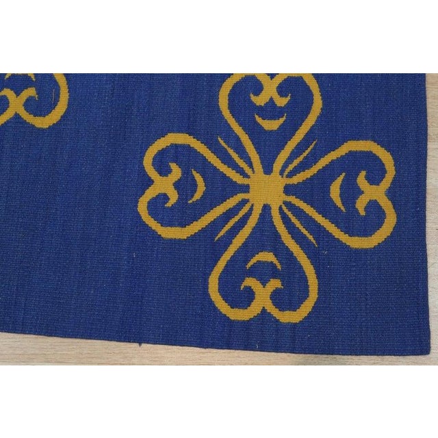 9x12 Blue Handwoven Wool Stylized Clover Motif Geometric Modern Carpet Rug For Sale - Image 4 of 7
