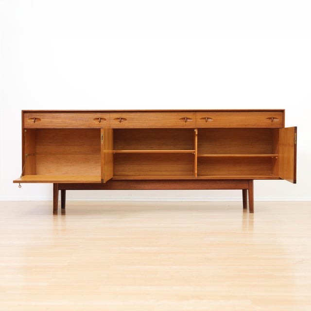Mid Century Credenza Buffet by Dalescraft For Sale In Los Angeles - Image 6 of 12