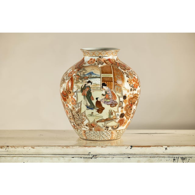 Early 20th-Century Kutani-Style Porcelain Vase with Scenic and Floral Designs For Sale - Image 4 of 12