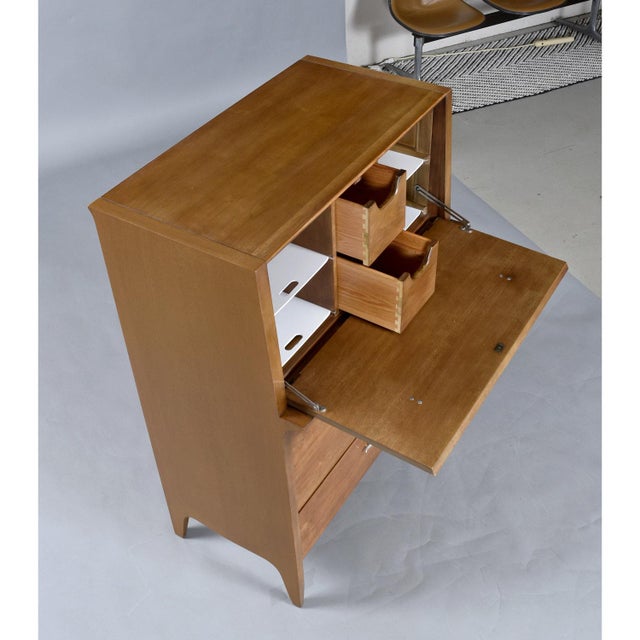 Wood 1950s John Van Koert Drexel Profile K12 Gentlemen’s Chest Dresser With Tag For Sale - Image 7 of 13