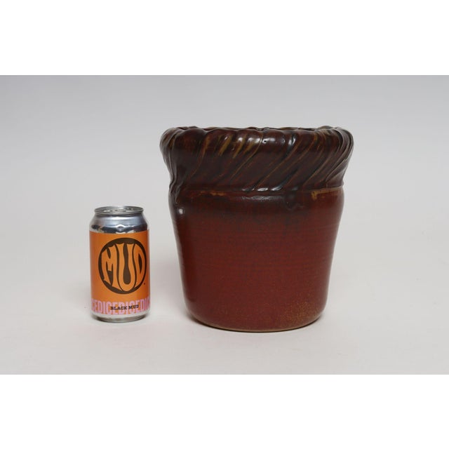 Vintage Red, Ochre and Slate Studio Ceramic Planter by Deanna Nichols For Sale In New York - Image 6 of 18