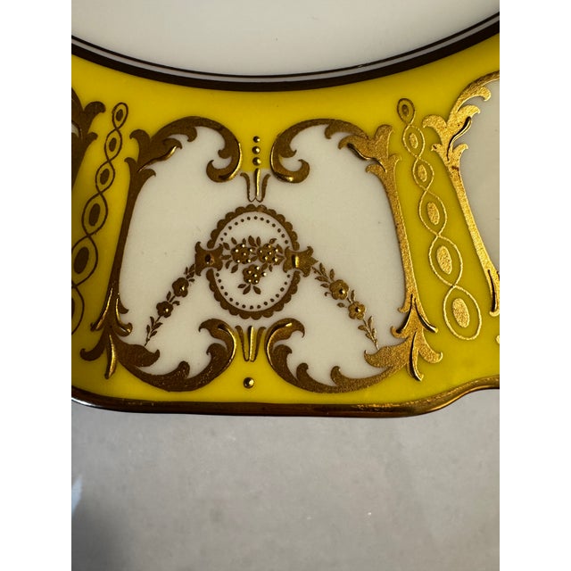 Robert Allen Antique Neoclassical Revival Royal Doulton Canary Yellow & Raised Gold Plates - Set of 10 For Sale - Image 4 of 10