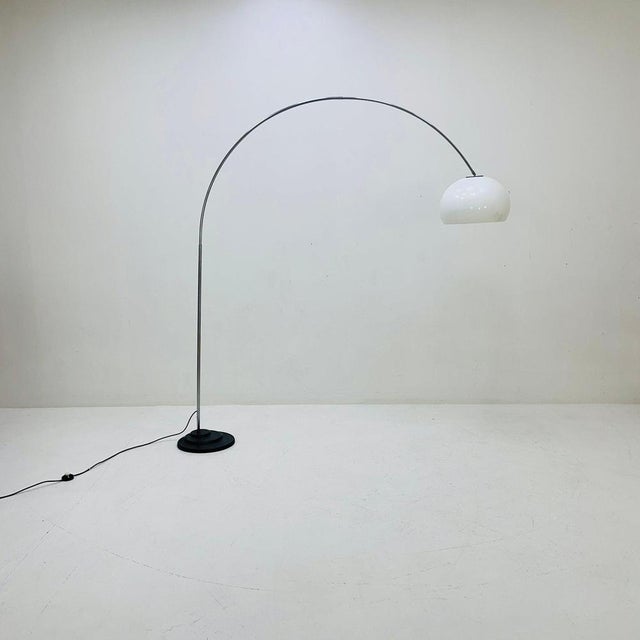Large Mid-Century Space Age Italian Arched Floor Lamp, 1970s For Sale - Image 11 of 11