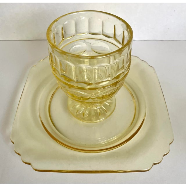 Early 20th Century Set of 12 Yellow Depression Era Glasses and Plates For Sale - Image 12 of 13