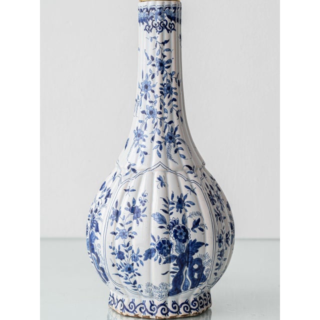 Delft-Style Blue and White Ceramic Table Lamp by Samson, 1880-1910 For Sale - Image 5 of 17