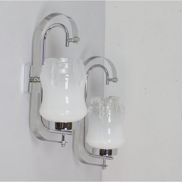1970s Italian Wall Lights in Chrome Plating and Glass, 1970s, Set of 2 For Sale - Image 5 of 6