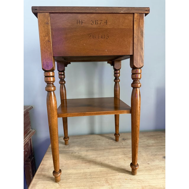Mid 20th Century Ethan Allen by Baumritter Heirloom Collection Night Stand / Side Table For Sale - Image 9 of 11