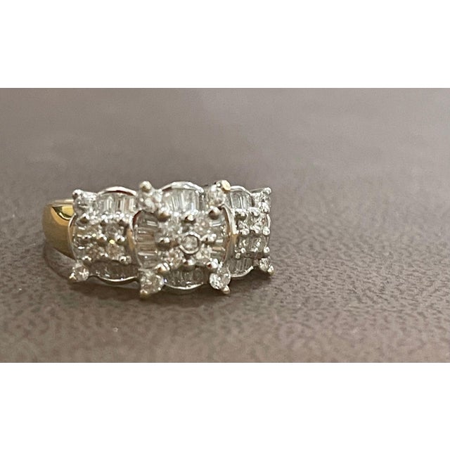 Three Stone 1.5 Carat Diamond Cluster Cocktail 14 Karat Gold Ring Size 8 14 K gold Stamped 5.6 Grams. Diamond eye clean...