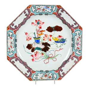 Early 18th Century Chinese Export Porcelain Famille Rose Octagonal Botanical Dish