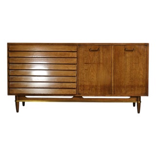 Merton Gershun for American of Martinsville Dania Vintage Mid Century Modern Lowboy Dresser C. 1960s For Sale