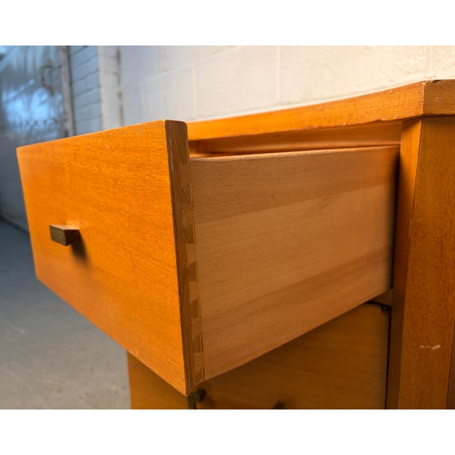 Pair of Unique Mid 20th Century Modern Nightstands For Sale - Image 10 of 13