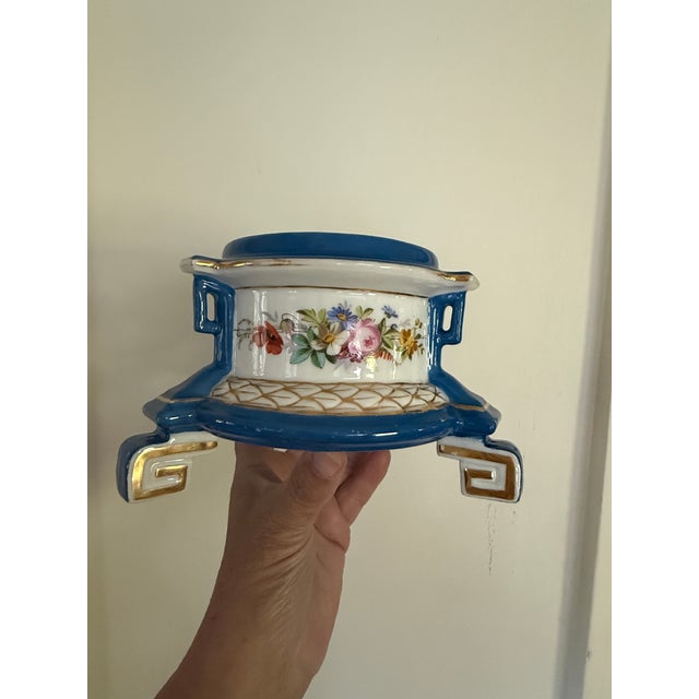 Manufacture de Sevres Antique French Sèvres Style Cobalt Blue and Gold Cachepot, Hand-Painted Porcelain Jardinière, Late 19th Century Floral Planter For Sale - Image 4 of 12