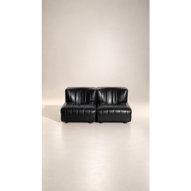 Black Leather 9000 Modular Sofa by Tito Agnoli for Mobilier International, 1975, Set of 2 For Sale - Image 10 of 18