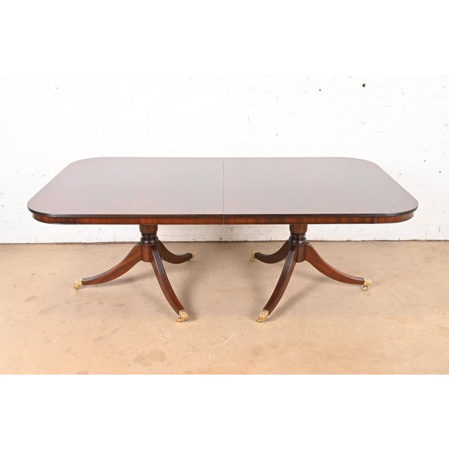 Baker Furniture Style Georgian Banded Flame Mahogany Double Pedestal Extension Dining Table, Newly Refinished For Sale In South Bend - Image 6 of 13