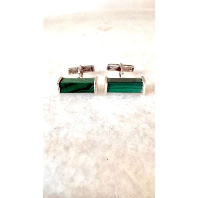 Mid-Century Modern Sterling Silver and Green Malachite Oblong Cufflinks For Sale - Image 3 of 4