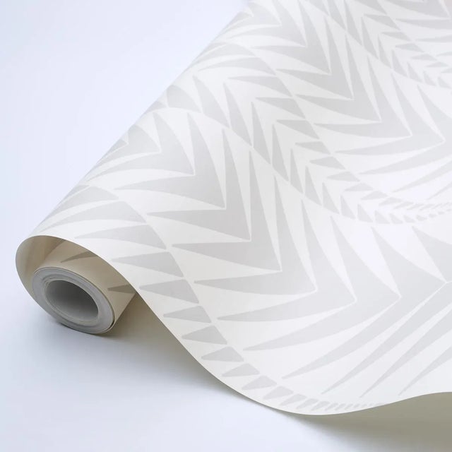 Schumacher Sample - Schumacher x Neisha Crosland Zebra Wallpaper in Dove Grey For Sale - Image 4 of 5