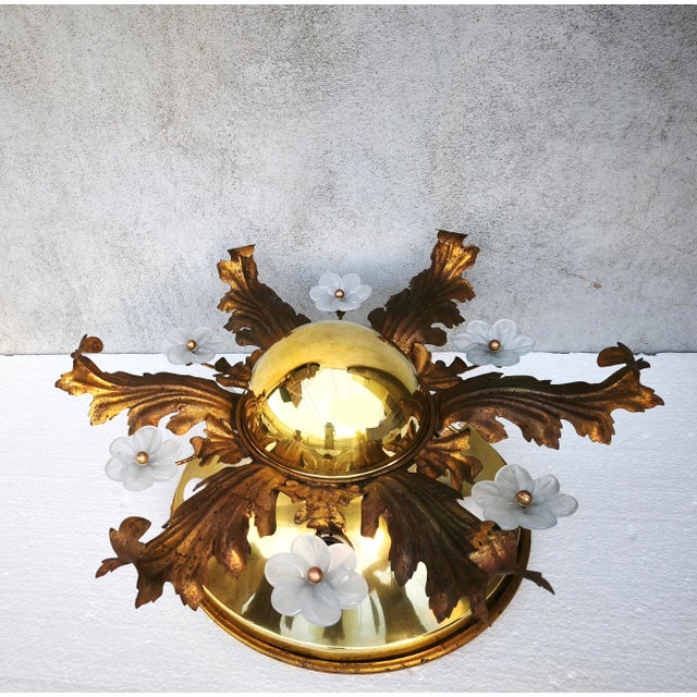 1960s Hollywood Regency Florentine Wall Lamp attributed to Banca Firenze, Italy, 1960s For Sale - Image 5 of 18