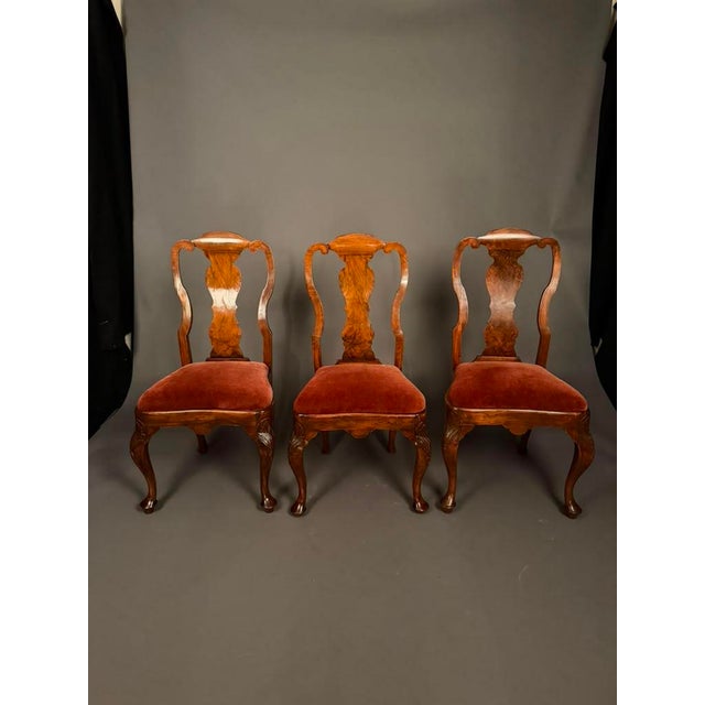 Set of 8 English Queen Anne Style Dining Chairs, Burl Walnut & Beechwood, 2 Armchairs and 6 Side Chairs, Circa 1890 For Sale In Indianapolis - Image 6 of 13