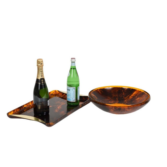 Mid-Century Round Italian Tortoiseshell Acrylic Centerpiece in the Style of Christian Dior, 1970s For Sale - Image 12 of 17