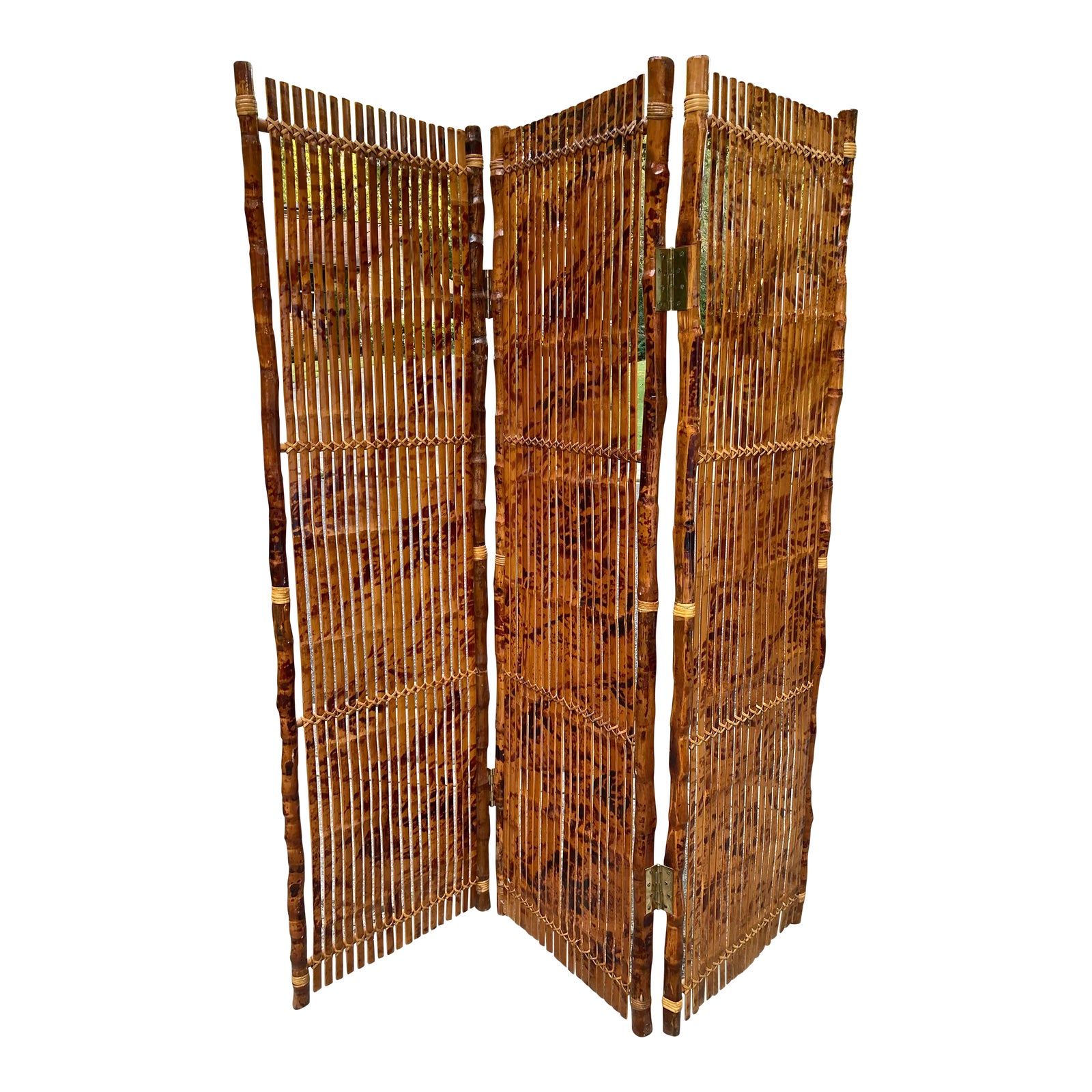 Mid20th Century Coastal Burnt and Split Bamboo ThreePanel Room