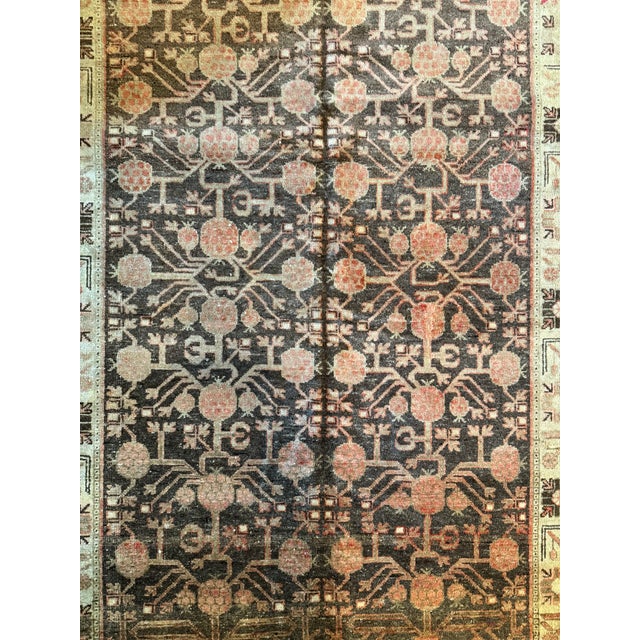 Embrace timeless elegance with this 19th-century Antique Samarkand Rug, sized at 6.6' x 4.6'. Its intricate patterns and...