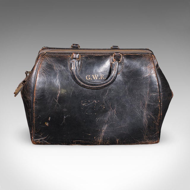 Antique Railway Director's Gladstone Bag, English Leather Portmanteau, Gwr, 1920 For Sale - Image 4 of 12