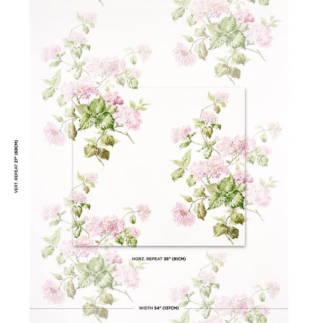 A classic floral with a painterly look, Summer Hydrangea is beautifully printed on a soft textured cotton-linen ground....
