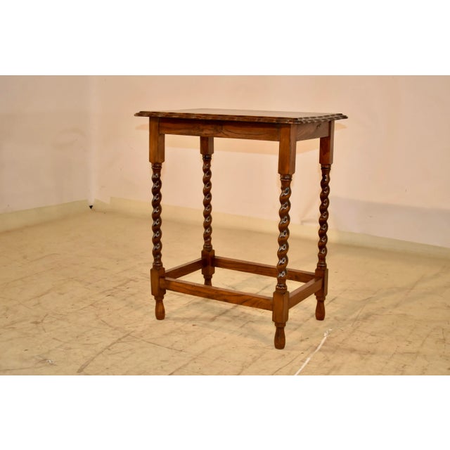 English Edwardian Oak Side Table, Circa 1900 For Sale - Image 3 of 7