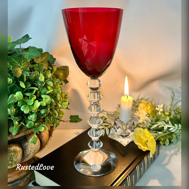 This is for a Beautiful vintage Vega Baccarat Rhine Wine glass. The bowl on this glass is in Ruby Red with a clear stem....