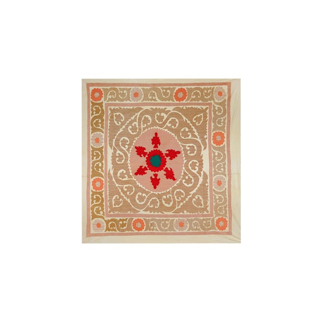 Vintage Suzani from Samarkand, circa 1900s. Material: 100% cotton. Condition: Vintage Origin: Uzbekistan Kindly note: -...