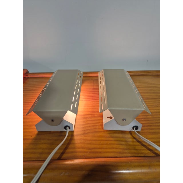 Mid-Century Modern Vintage Bedside Lamps, 1960s, Set of 2 For Sale - Image 3 of 9